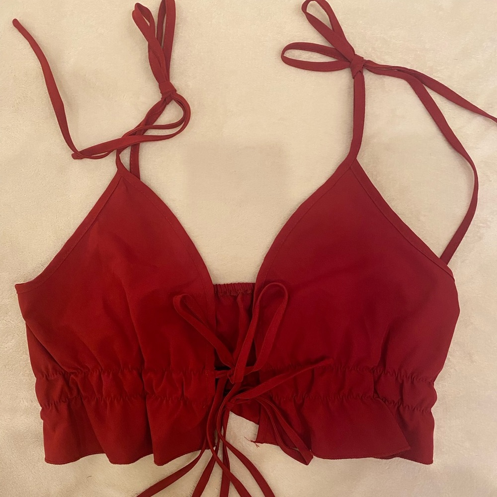 SHEIN NWOT cropped red tank top
